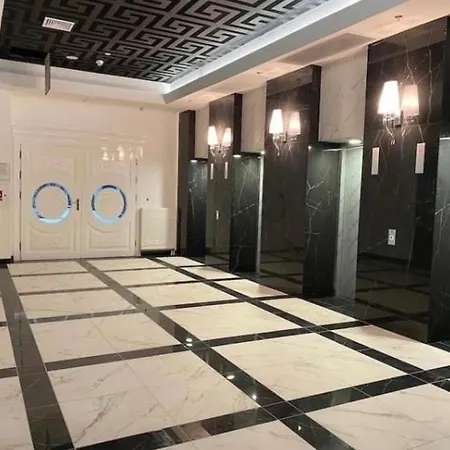 Hanza Tower Deluxe Sauna & Jacuzzi & Pool * Stettin