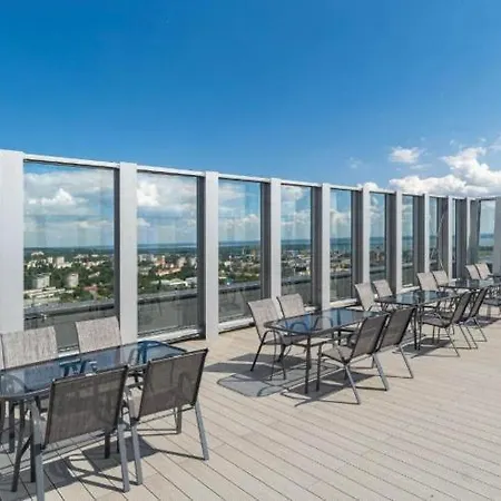 Hanza Tower Deluxe Sauna & Jacuzzi & Pool