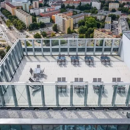 Apartment Hanza Tower Deluxe Sauna & Jacuzzi & Pool *